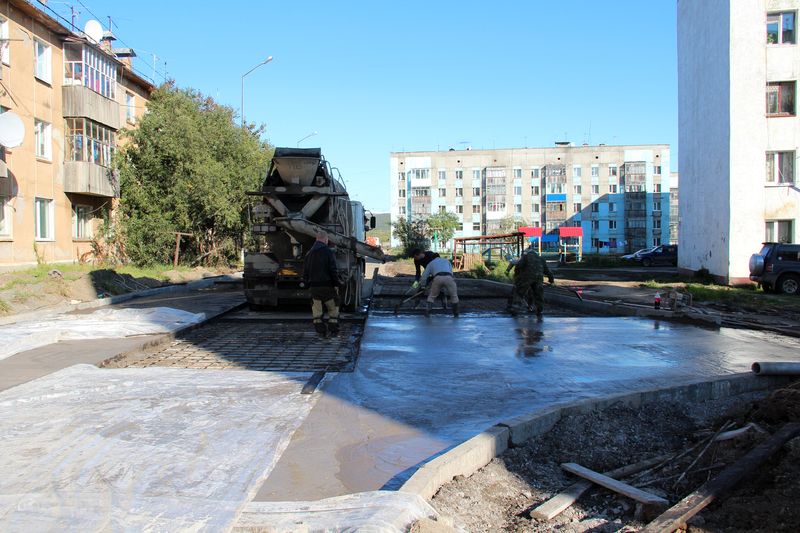  ремонт бетонного покрытия улицы Гиля